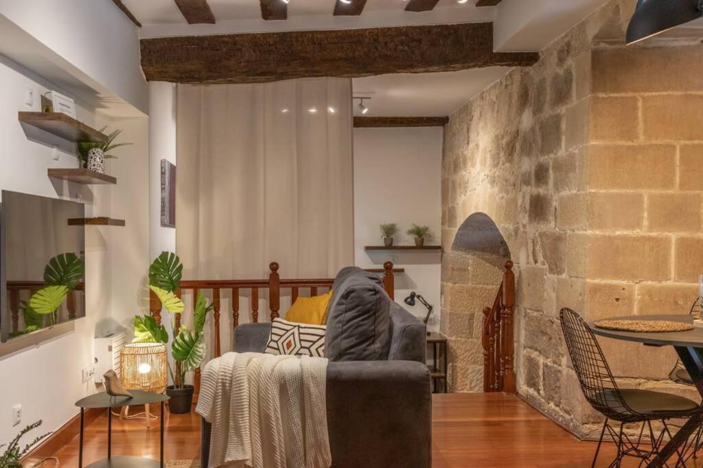 Precioso Apartamento En Antiguo Palacio Bilbao Kültér fotó