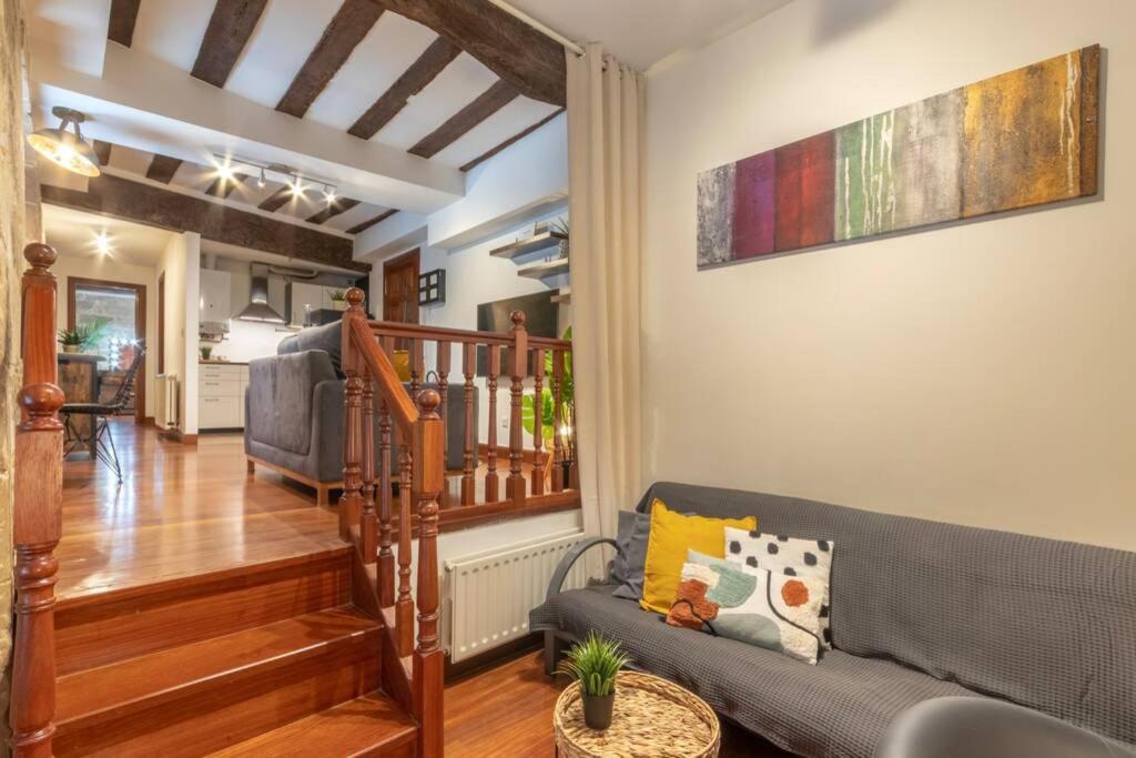 Precioso Apartamento En Antiguo Palacio Bilbao Kültér fotó