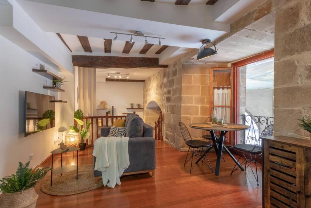 Precioso Apartamento En Antiguo Palacio Bilbao Kültér fotó