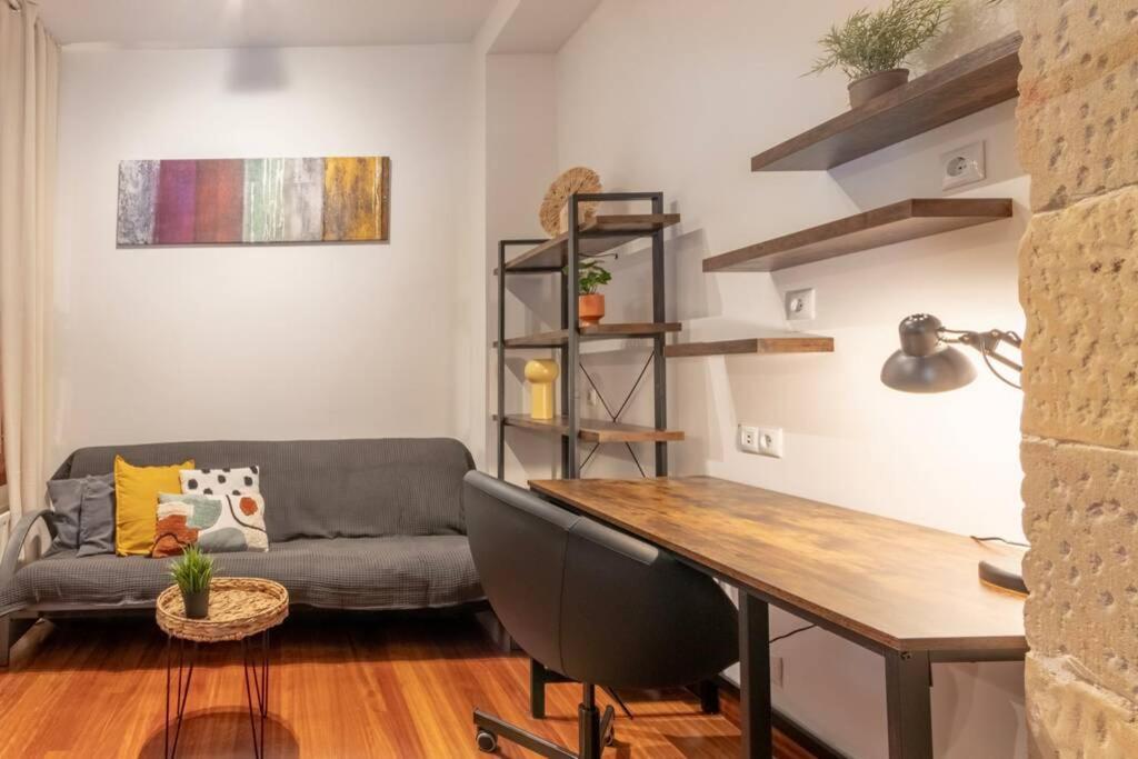 Precioso Apartamento En Antiguo Palacio Bilbao Kültér fotó